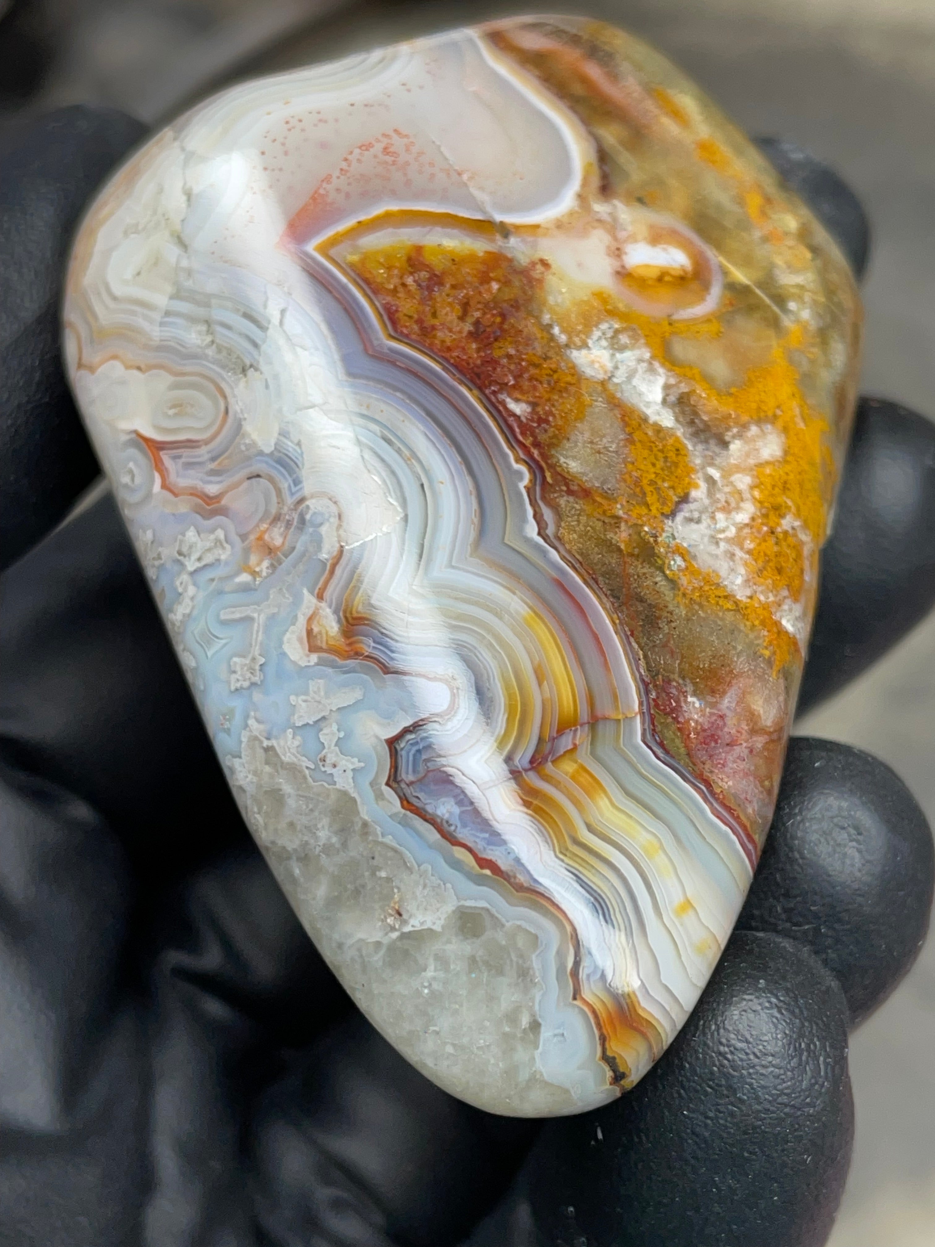 StoneBorn Creations – Hand-Polished Lace Agate