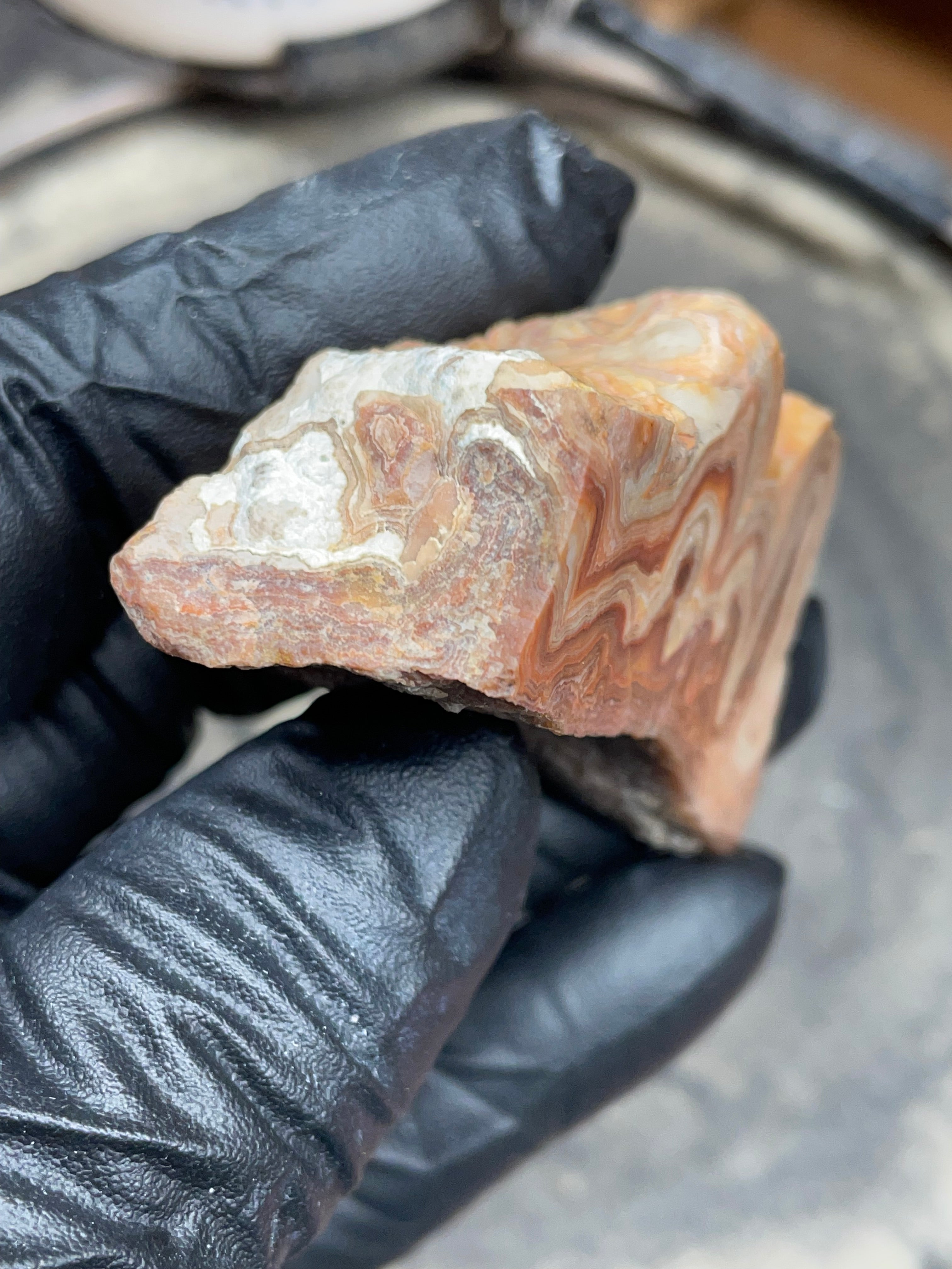 Hand-Polished Georgia Agate – Flat Polished Face, Natural Raw Edge
