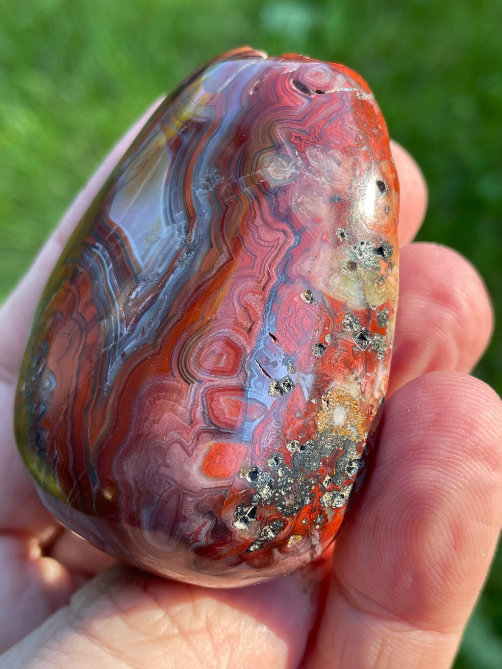 StoneBorn Creations Hand-Polished Lace Agate Freeform with Curved Polished Face, Fortification Banding, and Natural Raw Backing