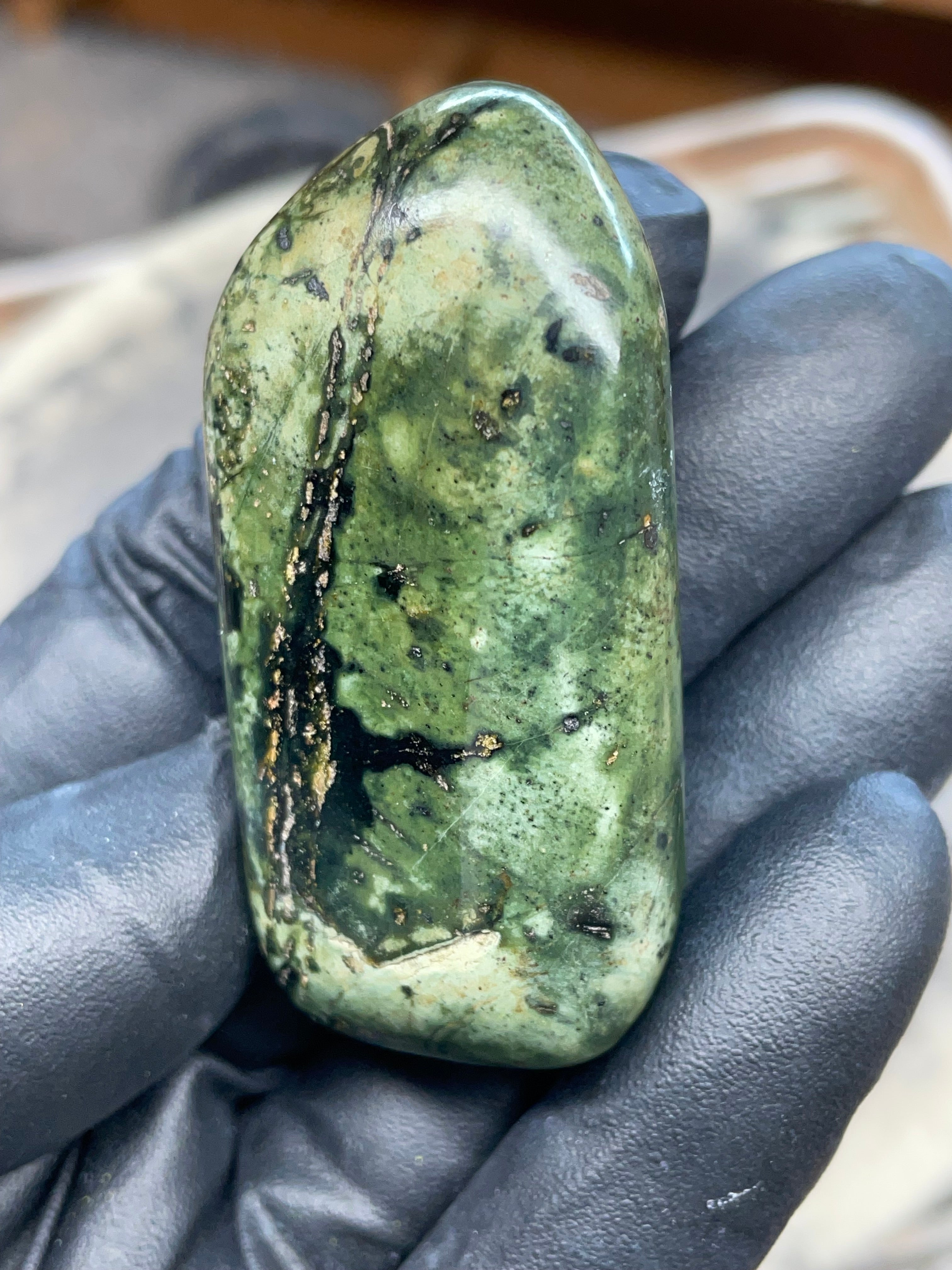 StoneBorn Creations – Hand-Polished Serpentine Stone