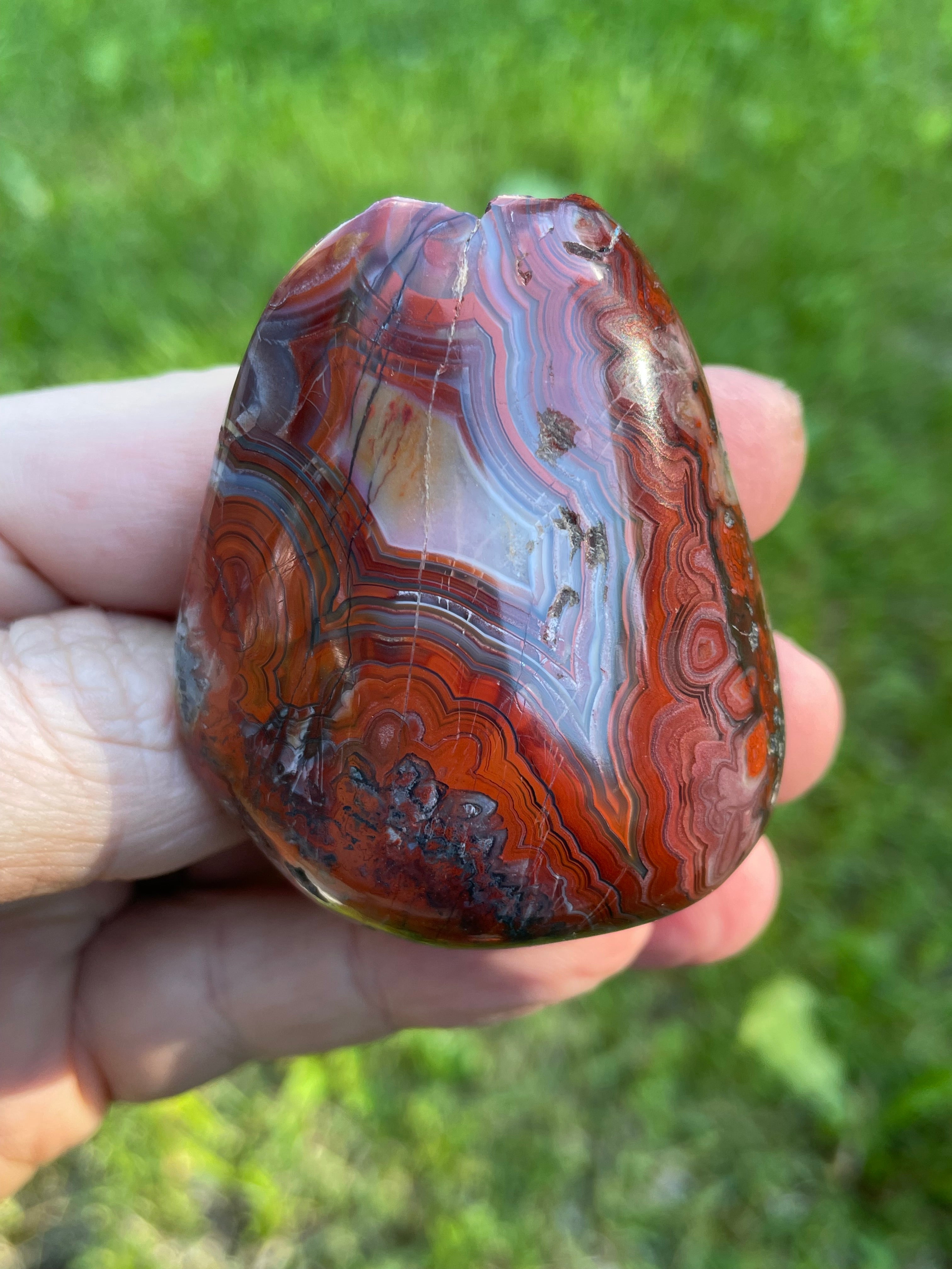 StoneBorn Creations Hand-Polished Lace Agate Freeform with Curved Polished Face, Fortification Banding, and Natural Raw Backing