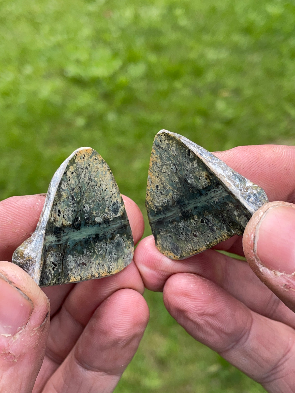 StoneBorn Creations – Hand-Polished Green Mineral Vein Matching Stone Pair | Natural Earth-Toned Halves