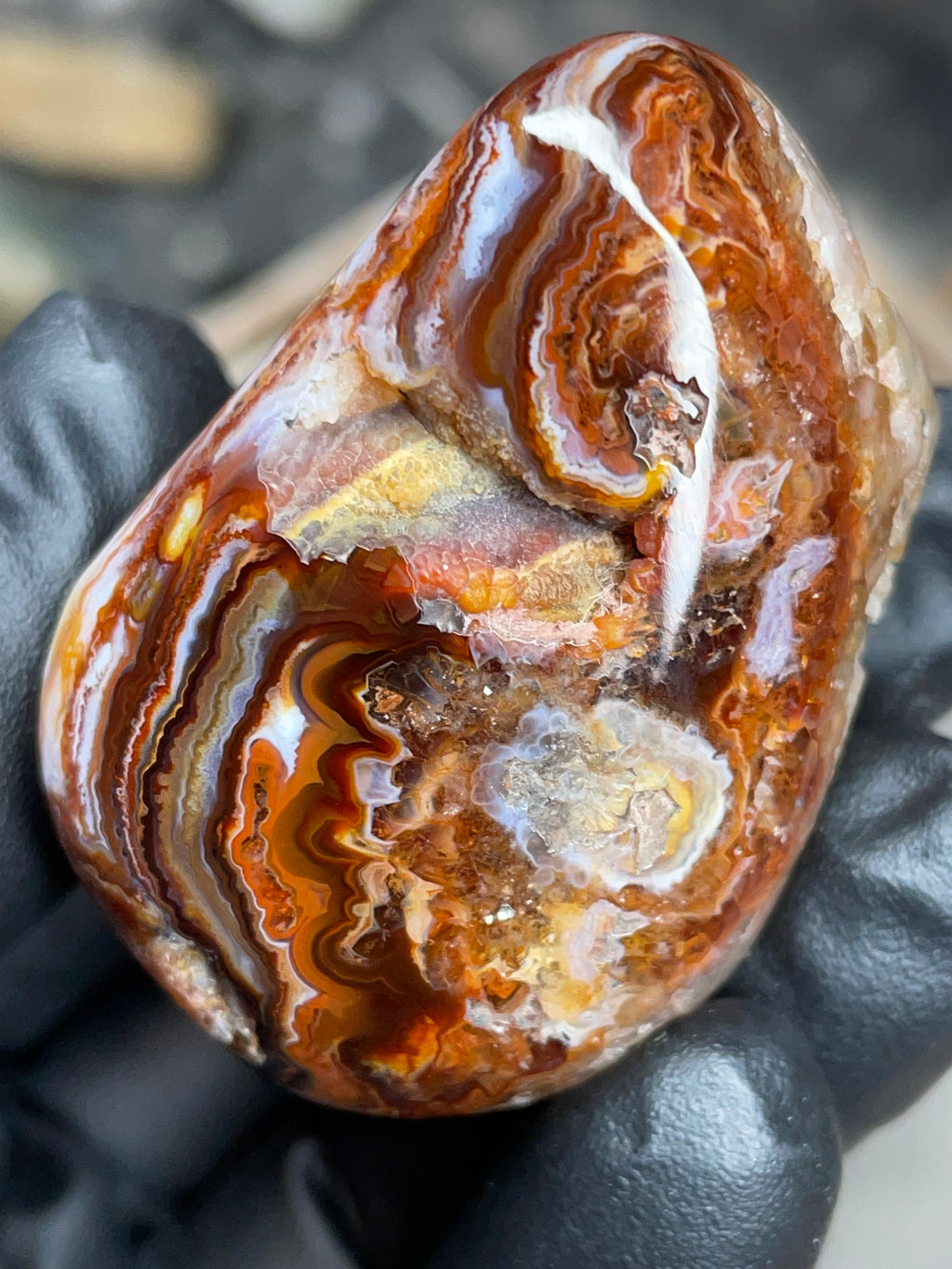 StoneBorn Creations Hand-Polished Fire Agate with Raw Crystal Top – Banded Natural Agate Display Stone