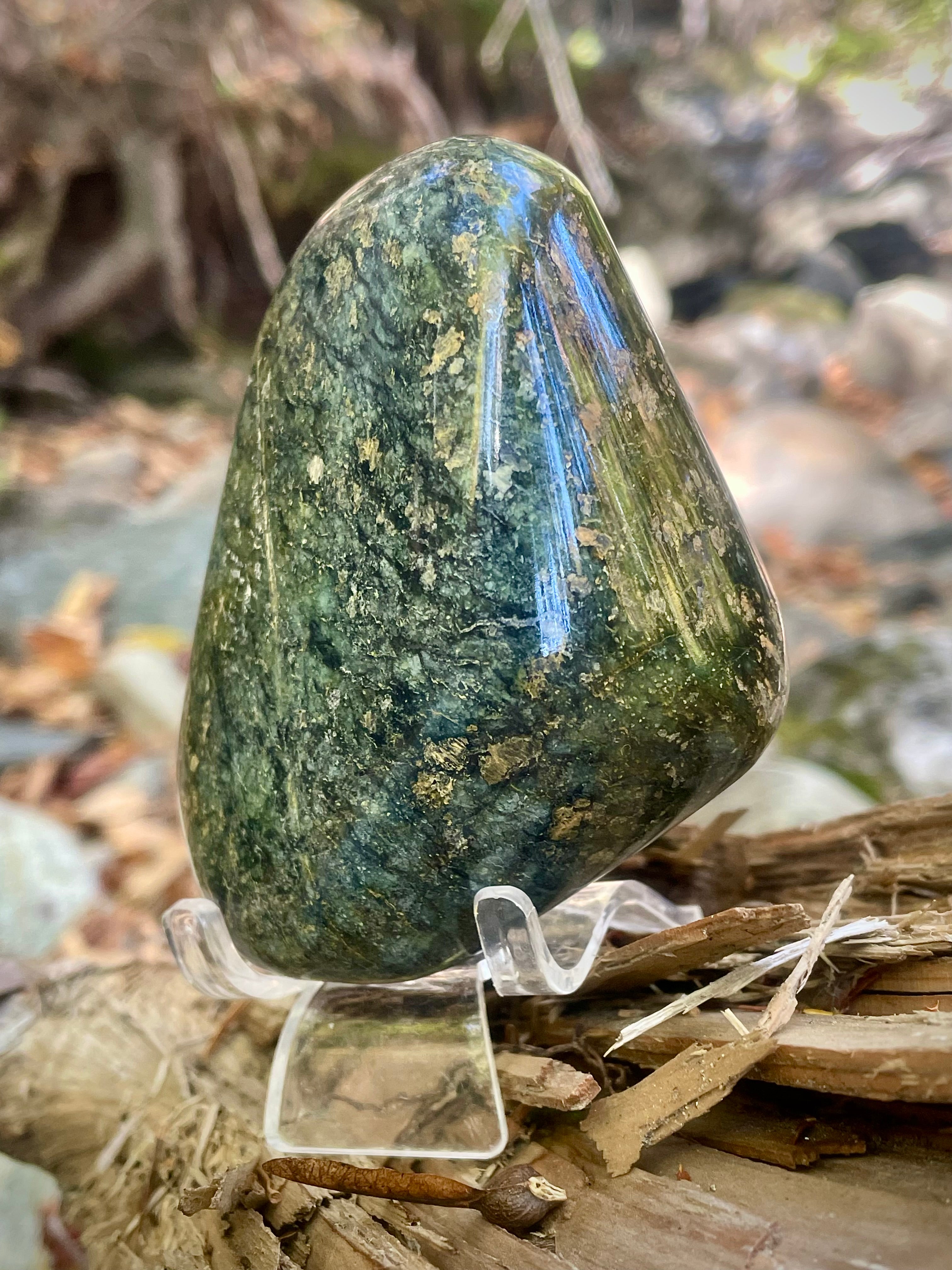✨ Polished Deep Forest Green Vermont Stone – Hand-Finished River Find (One-of-One)