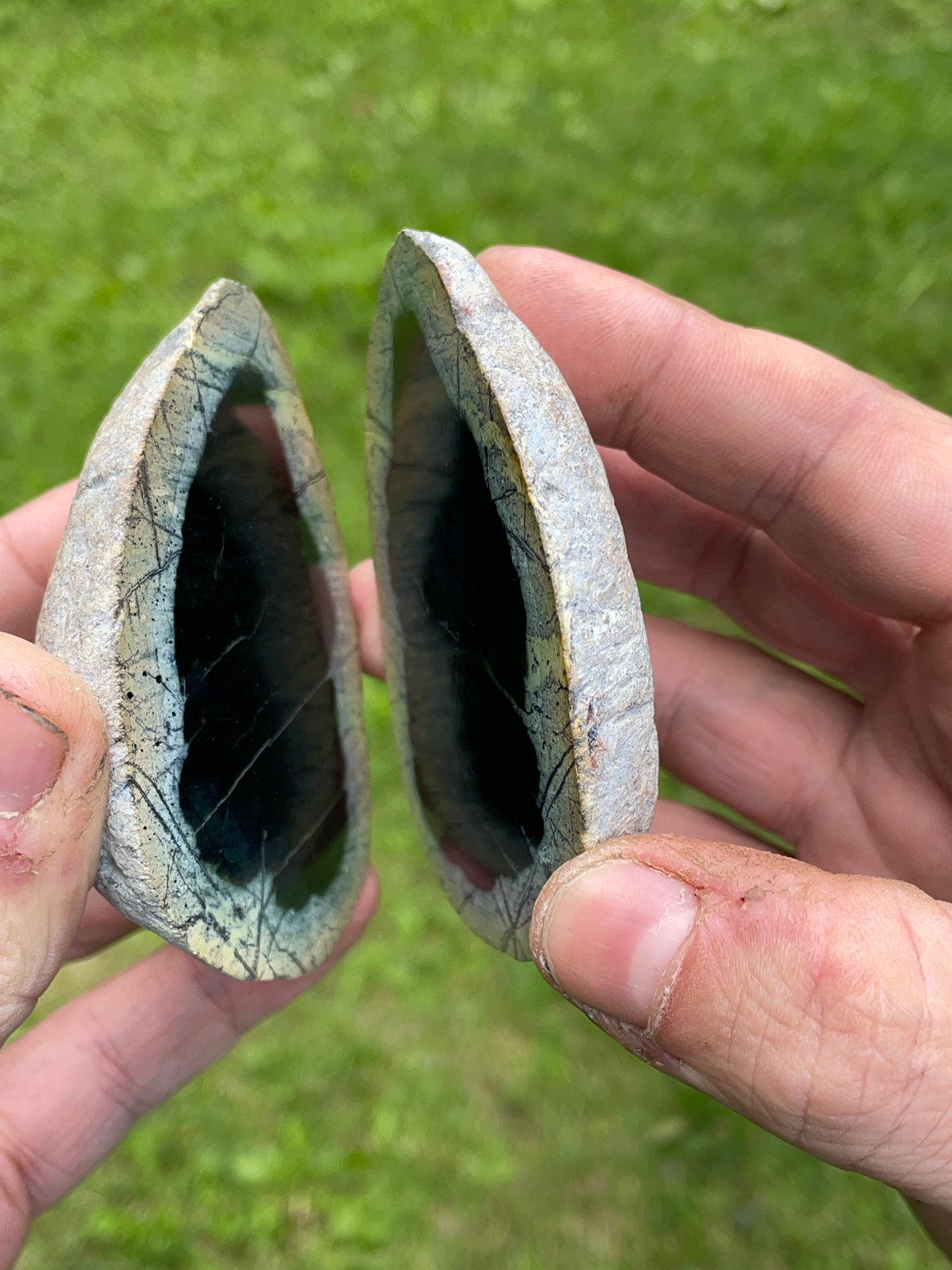 StoneBorn Creations – Hand-Polished Deep Forest Green Stone Pair | Natural Cream Borders & Fine Mineral Veining