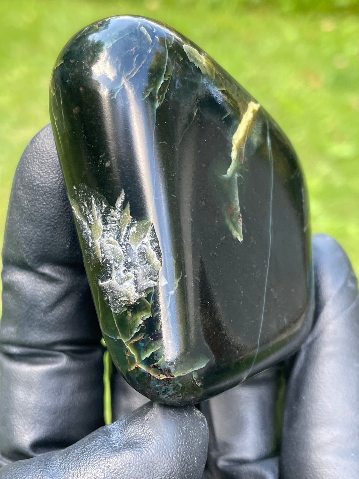 StoneBorn Creations Vermont Serpentine Freeform – Hand-Polished Local Stone