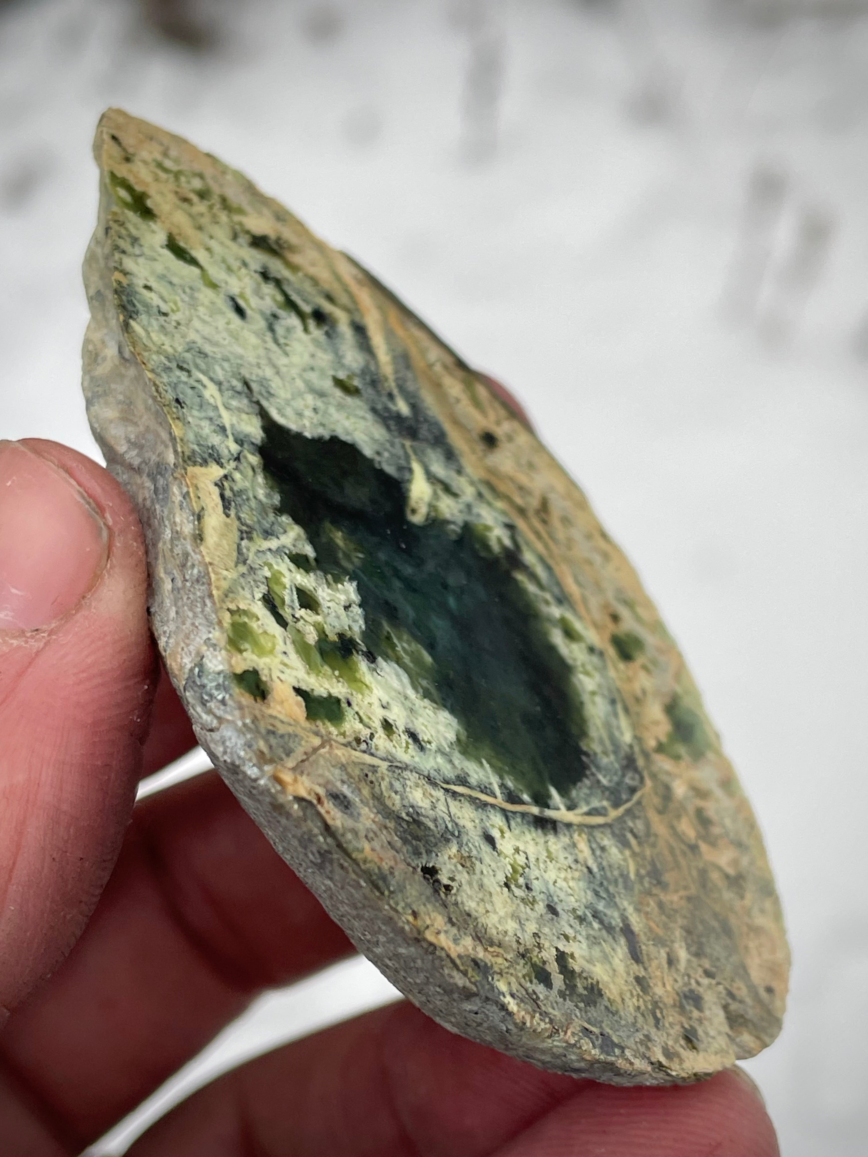 🌲 Polished Vermont Serpentine Stone – Natural Hollow Reveal (Hand-Collected & Polished)