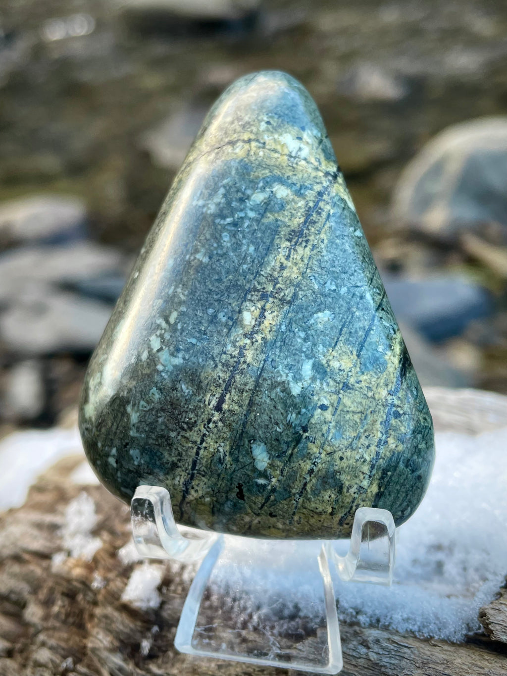 🌲 Polished Vermont Greenstone – Glacial Streamlines & Earth-Tone Veins (Hand-Collected & Polished)