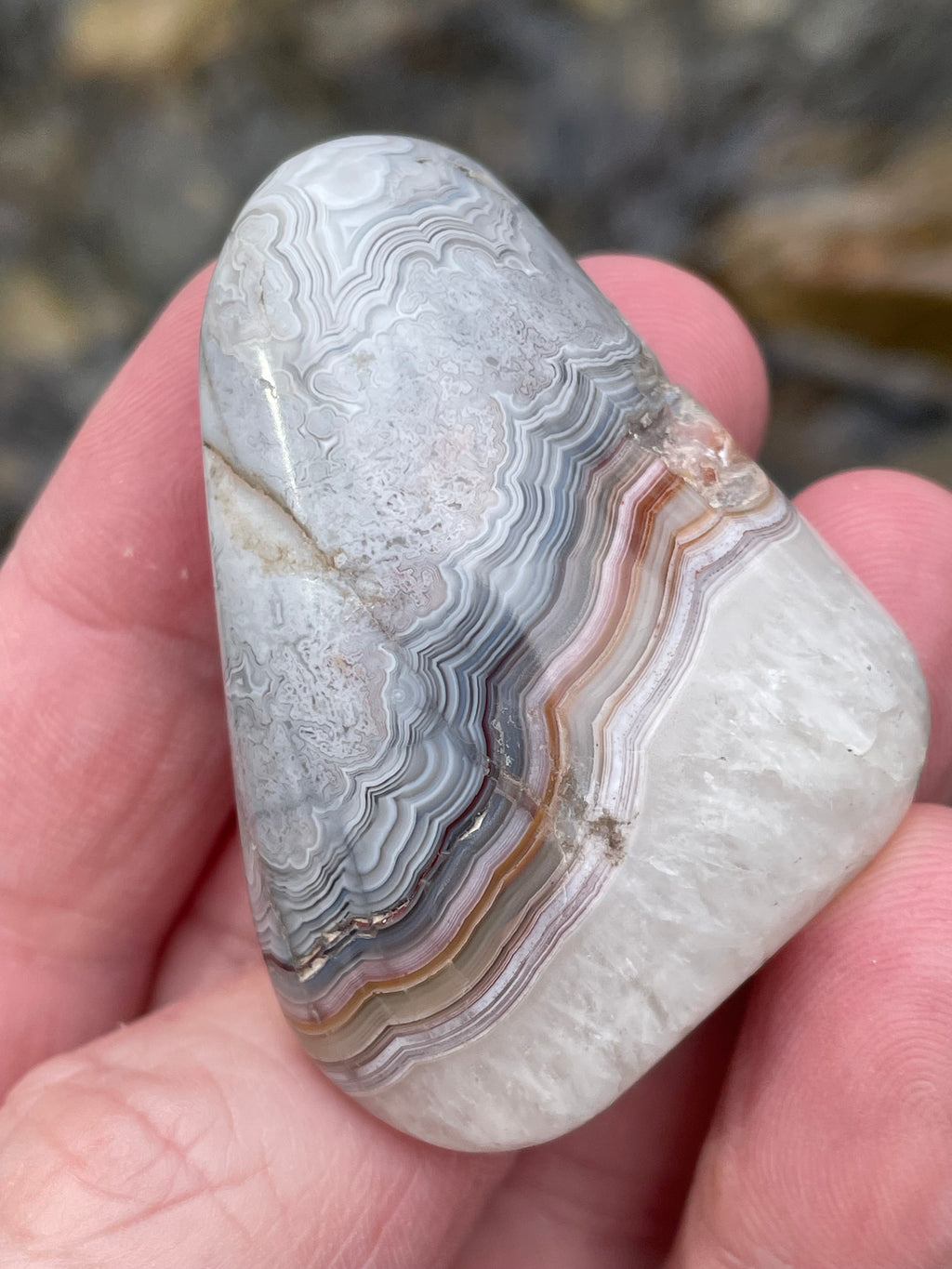 StoneBorn Creations Hand-Polished Banded Agate with Soft Grey Lace Layers, Subtle Earth Tones & Natural Quartz Base – Freeform Finish