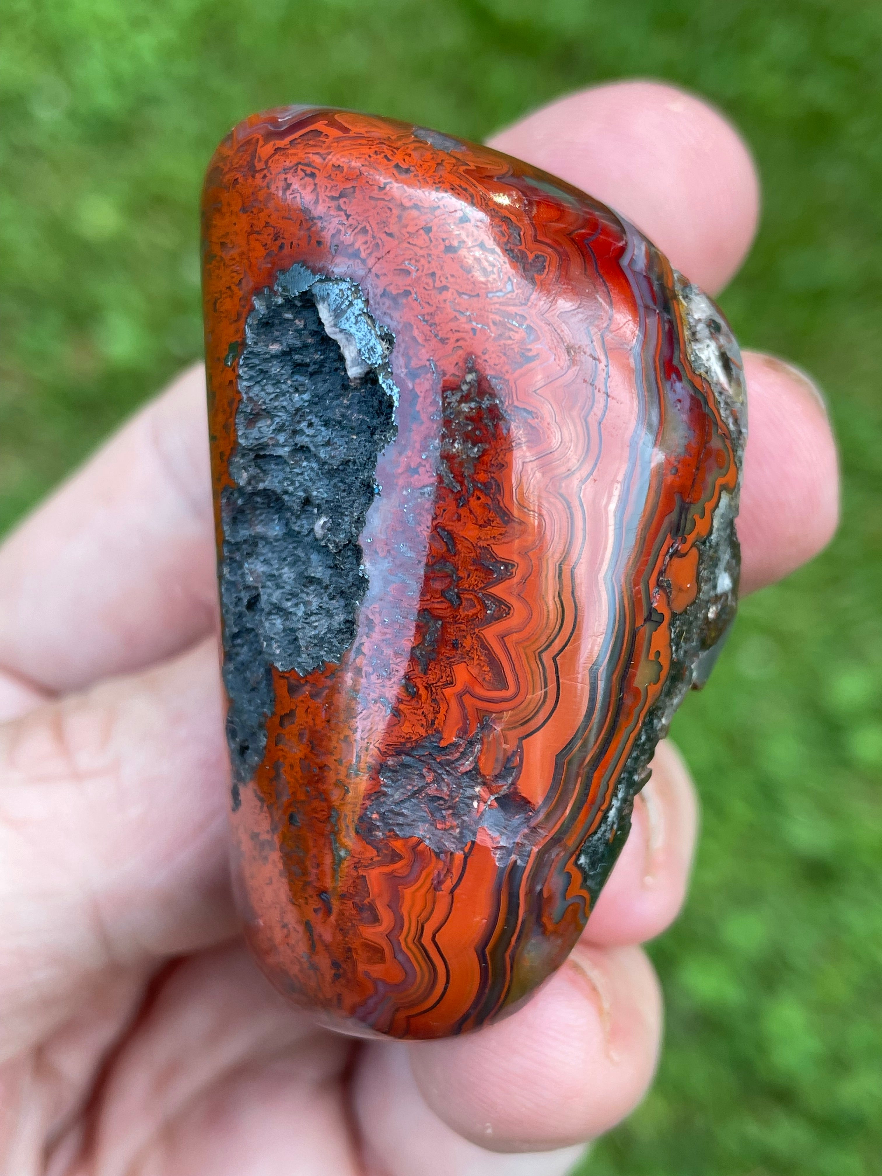 StoneBorn Creations Hand-Polished Lace Agate Freeform with Intricate Fortification Banding, Bold Red Plumes & Natural Druzy Matrix