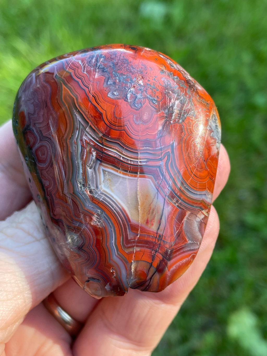 StoneBorn Creations Hand-Polished Lace Agate Freeform with Curved Polished Face, Fortification Banding, and Natural Raw Backing
