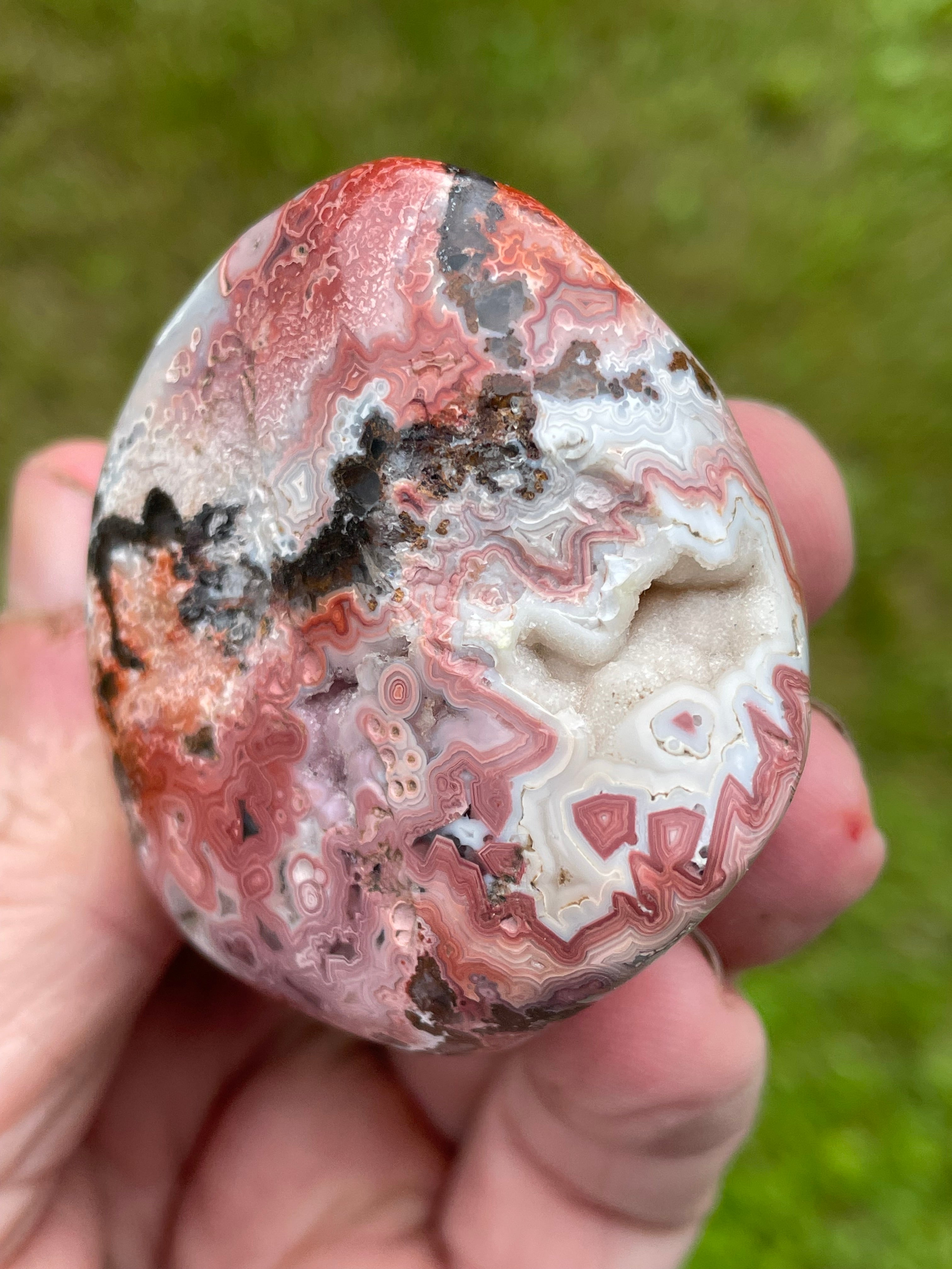 StoneBorn Creations Hand-Polished Lace Agate Freeform with Crimson Fortification Banding, Natural Druzy Cavities, and Intricate Orbicular Patterns
