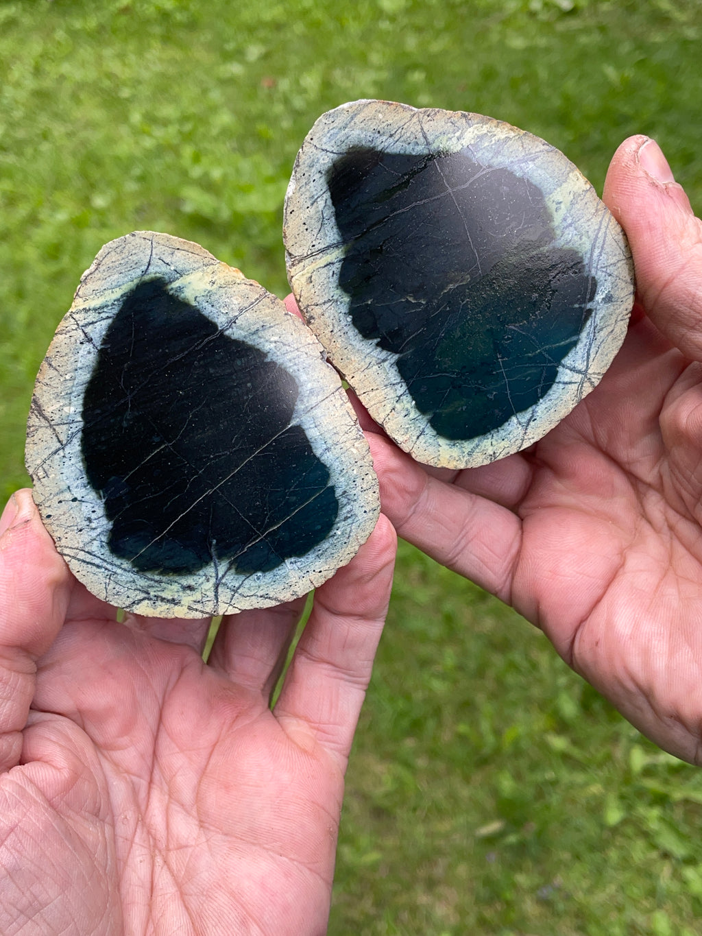 StoneBorn Creations – Hand-Polished Deep Forest Green Stone Pair | Natural Cream Borders & Fine Mineral Veining