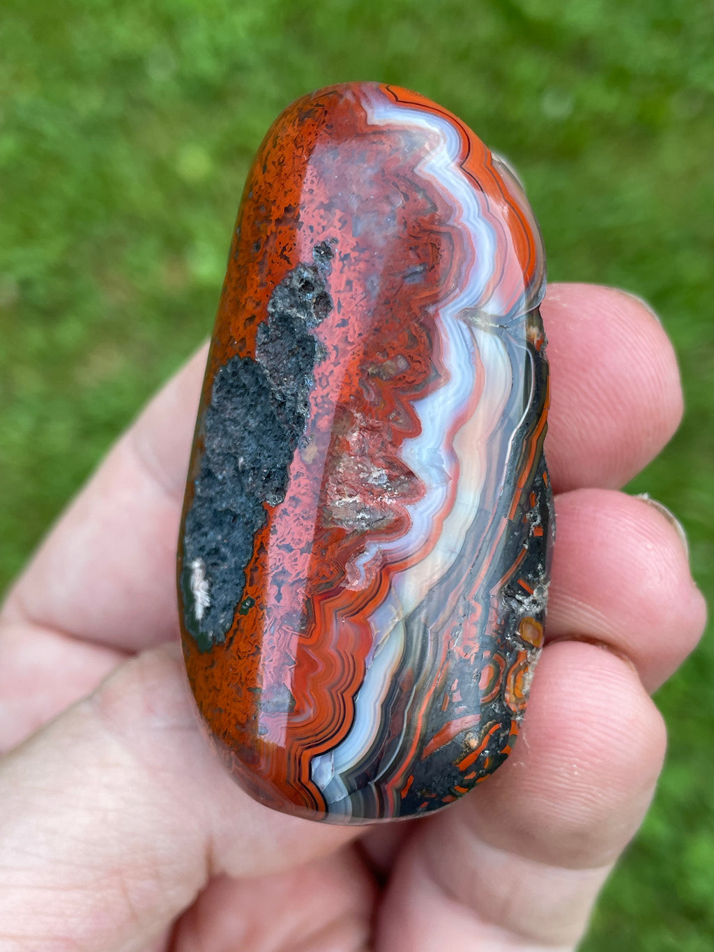 StoneBorn Creations Hand-Polished Lace Agate Freeform with Intricate Fortification Banding, Bold Red Plumes & Natural Druzy Matrix
