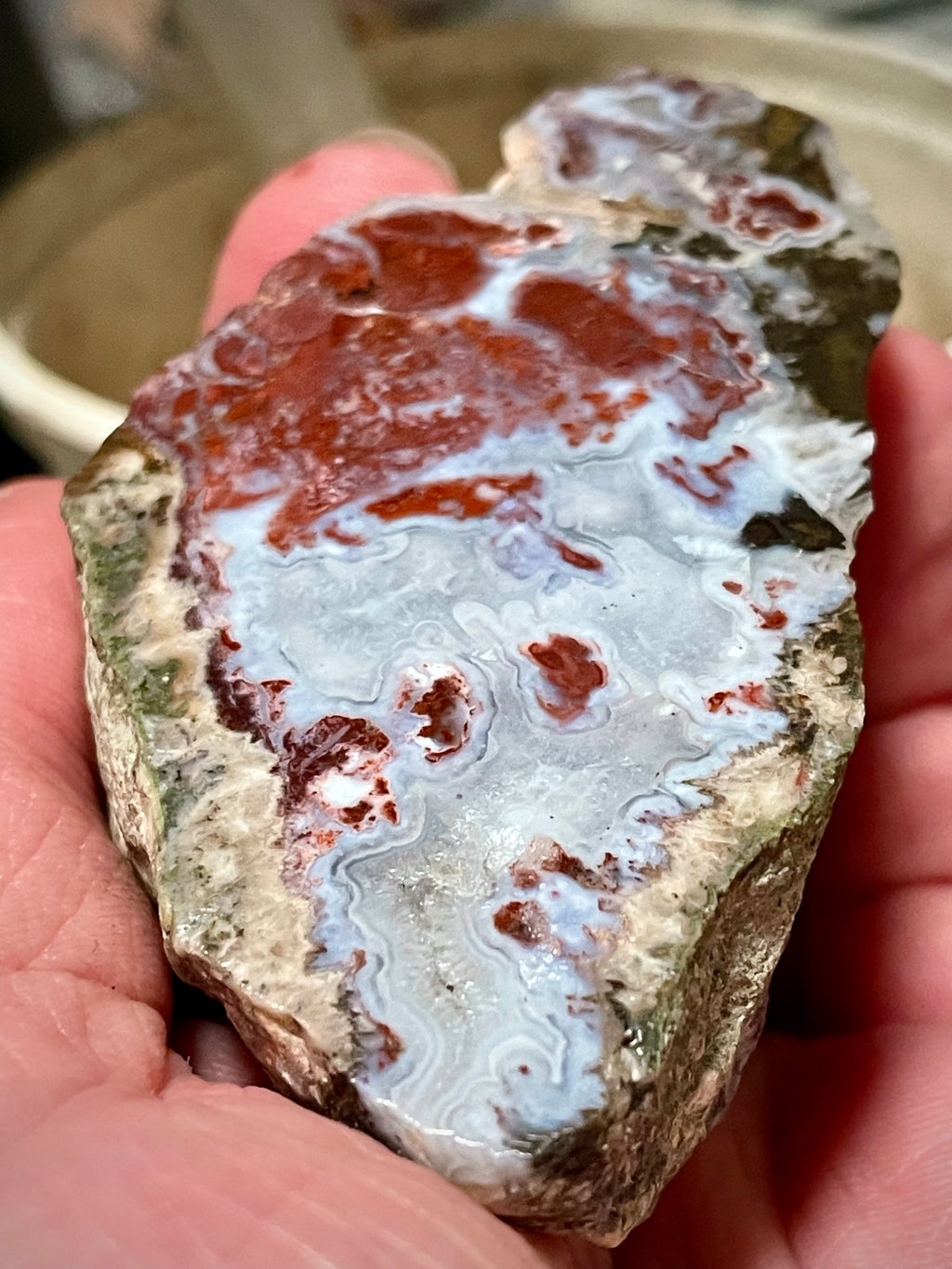 💎 Polished Agate – Red & White Banded Freeform (Hand-Polished Stone Art)