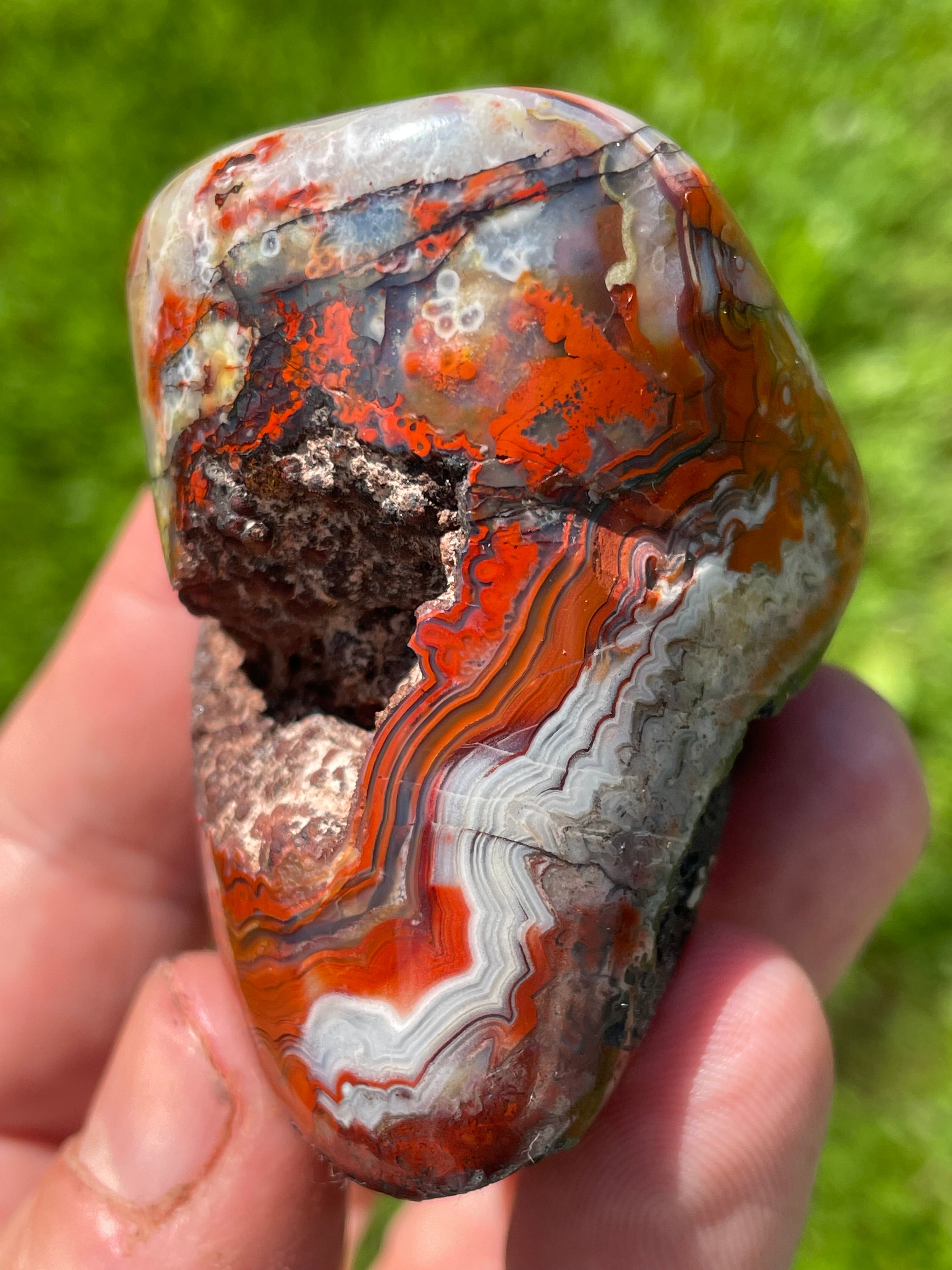 StoneBorn Creations Hand-Polished Lace Agate Freeform with Crimson Fortification Banding, Natural Druzy Pocket, and Preserved Volcanic Matrix