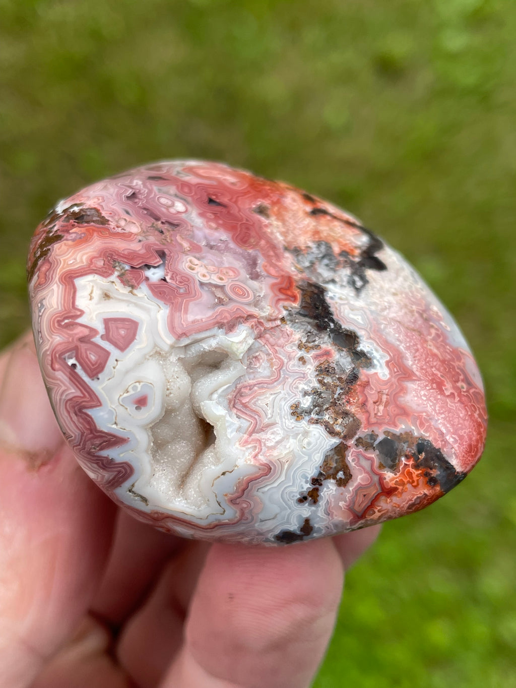 StoneBorn Creations Hand-Polished Lace Agate Freeform with Crimson Fortification Banding, Natural Druzy Cavities, and Intricate Orbicular Patterns