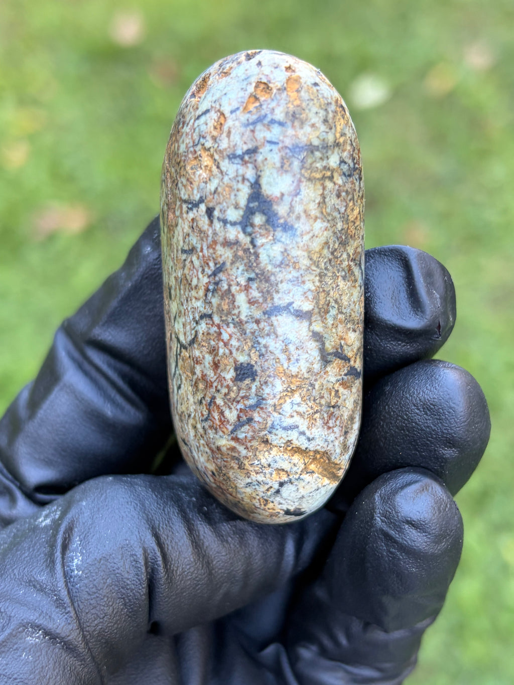 StoneBorn Creations Hand-Polished Vermont Stream Stone – Possible Serpentine