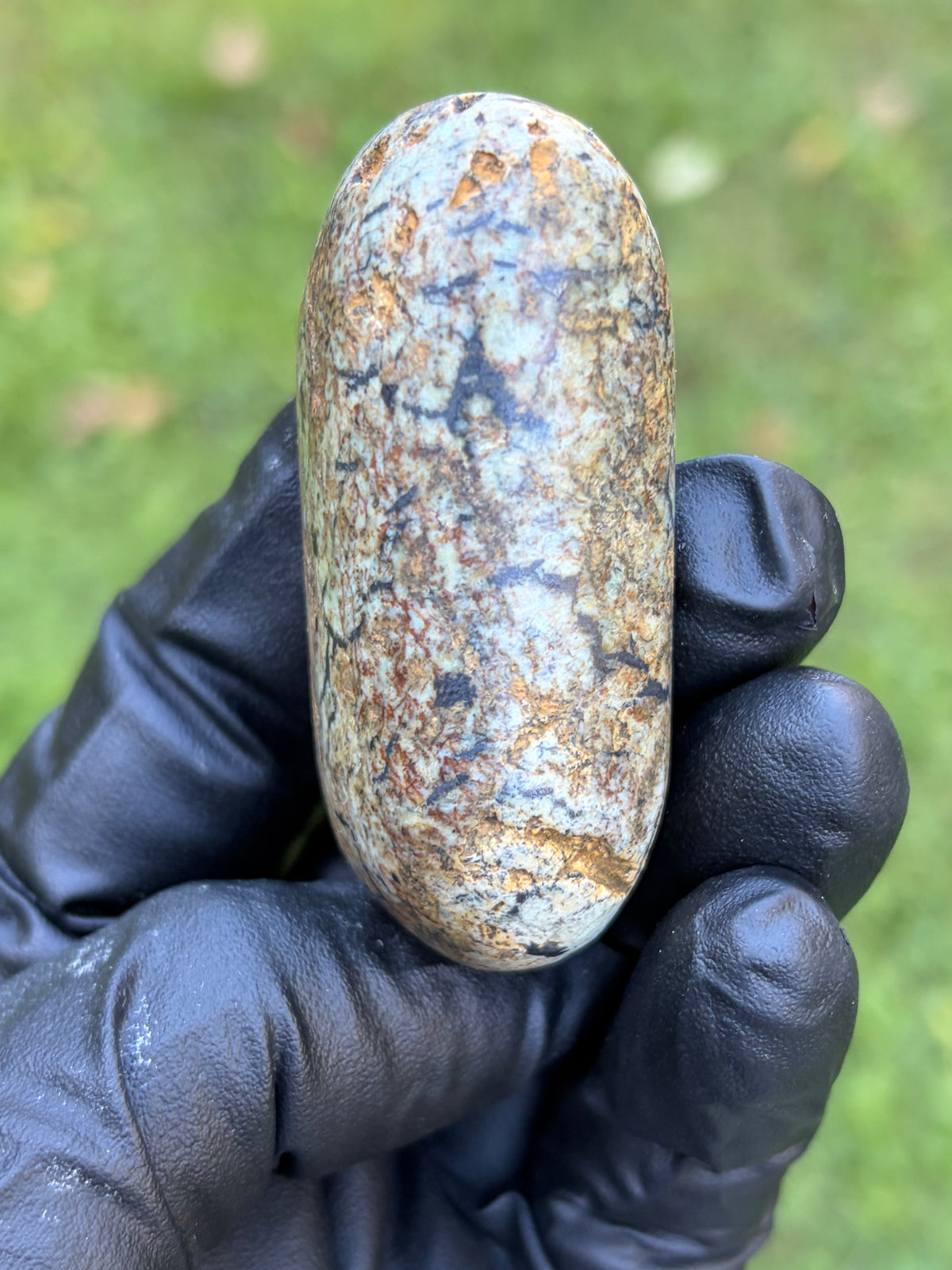 StoneBorn Creations Hand-Polished Vermont Stream Stone – Possible Serpentine
