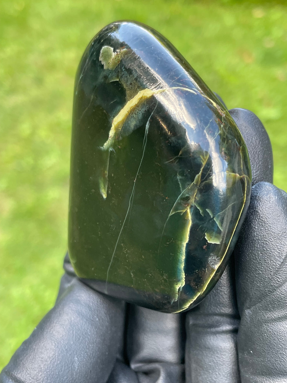 StoneBorn Creations Vermont Serpentine Freeform – Hand-Polished Local Stone