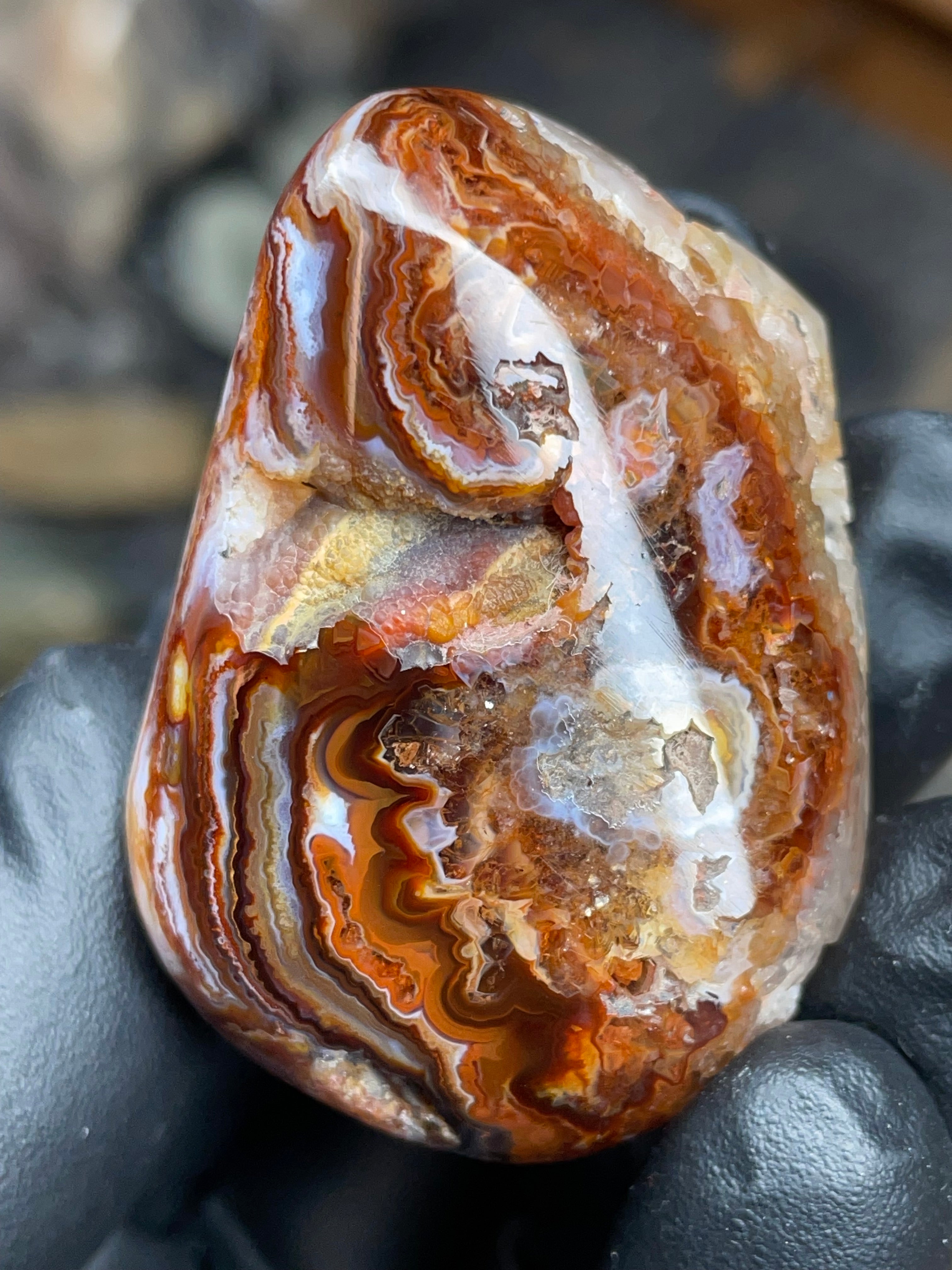 StoneBorn Creations Hand-Polished Fire Agate with Raw Crystal Top – Banded Natural Agate Display Stone