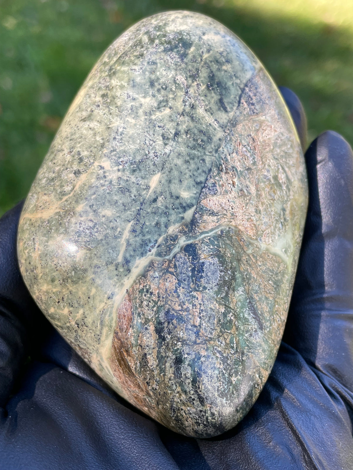 StoneBorn Creations Vermont Serpentine Display Stone
