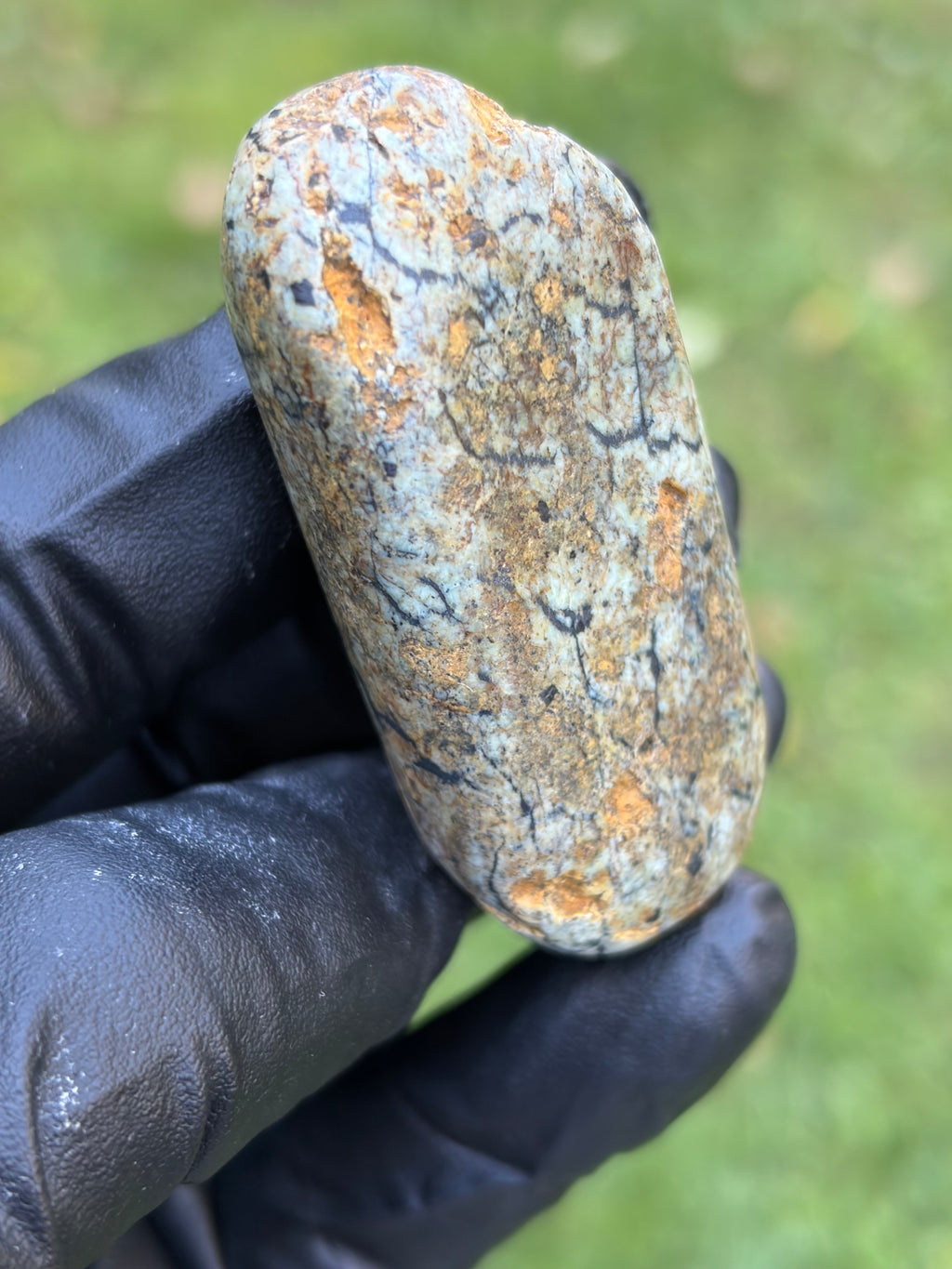 StoneBorn Creations Hand-Polished Vermont Stream Stone – Possible Serpentine