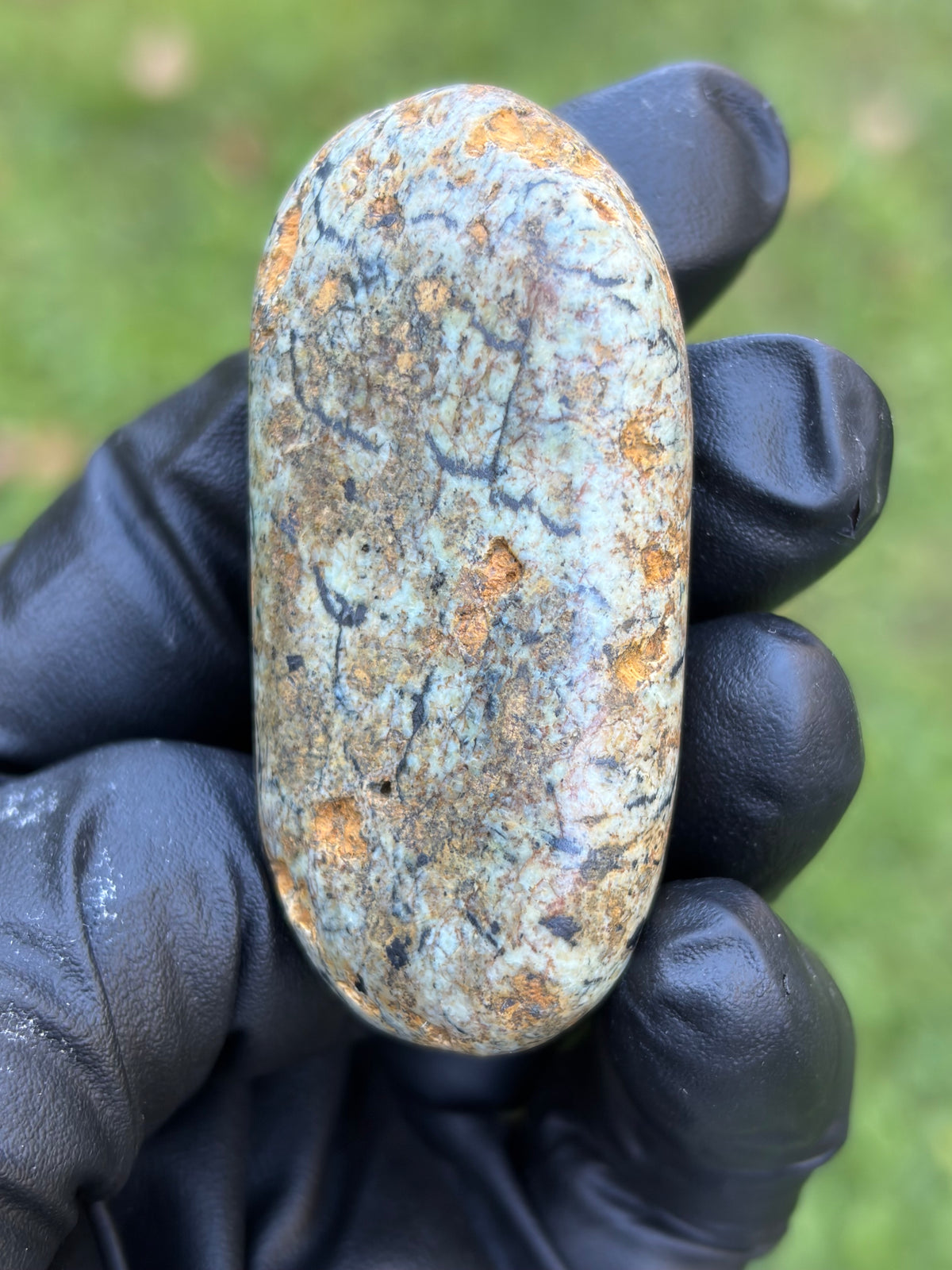 StoneBorn Creations Hand-Polished Vermont Stream Stone – Possible Serpentine