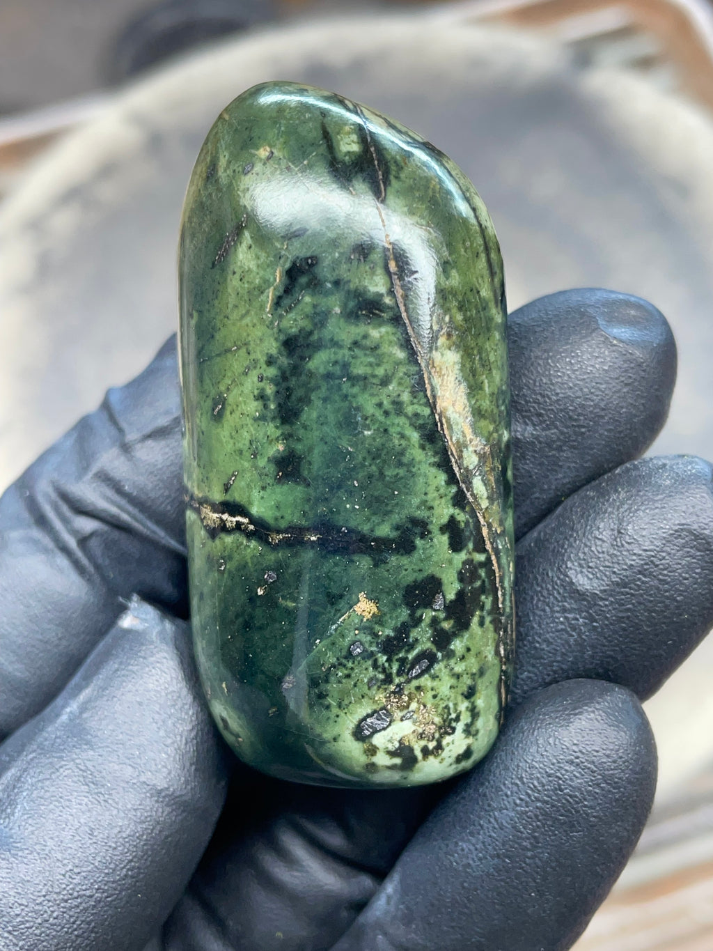 StoneBorn Creations – Hand-Polished Serpentine Stone