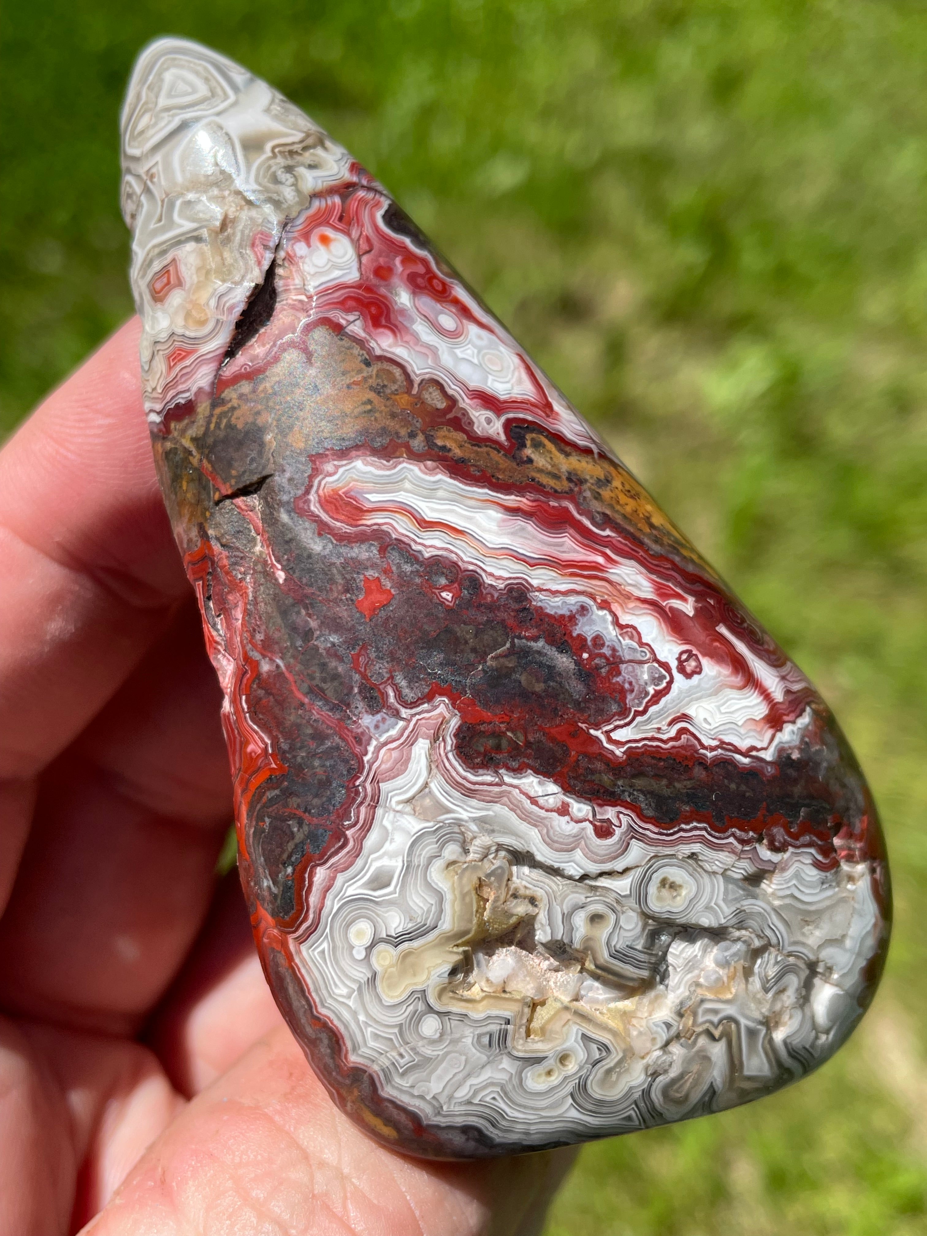 StoneBorn Creations Hand-Polished Lace Agate Freeform with Deep Crimson Banding, Intricate Fortification Patterns, and Natural Druzy Pocket