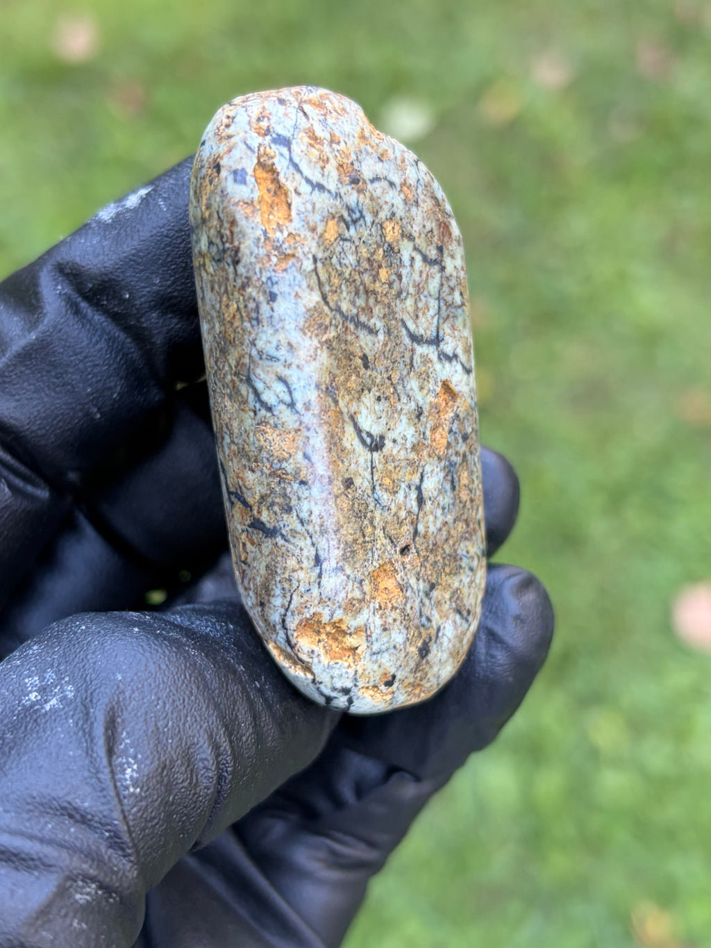 StoneBorn Creations Hand-Polished Vermont Stream Stone – Possible Serpentine