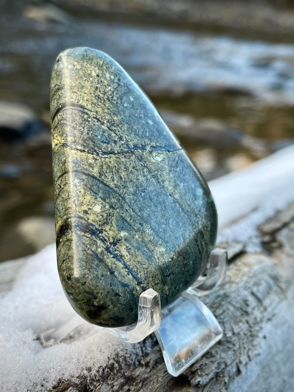 🌲 Polished Vermont Greenstone – Glacial Streamlines & Earth-Tone Veins (Hand-Collected & Polished)