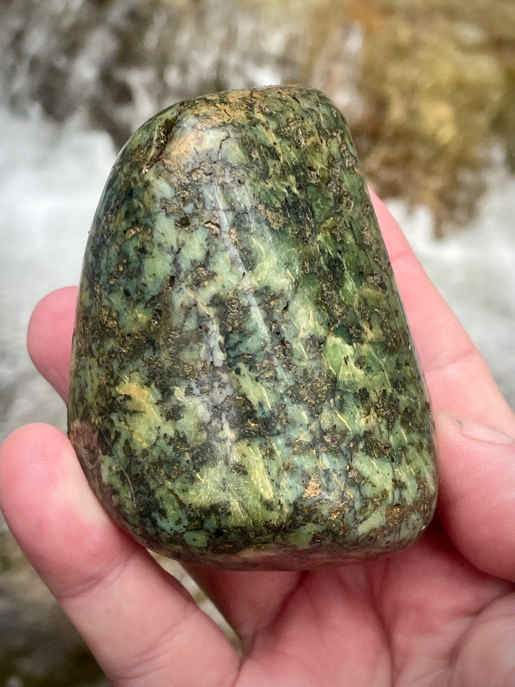 ✨ Polished Green Vermont Transformation Stone – From Raw to Radiant (One-of-a-Kind)