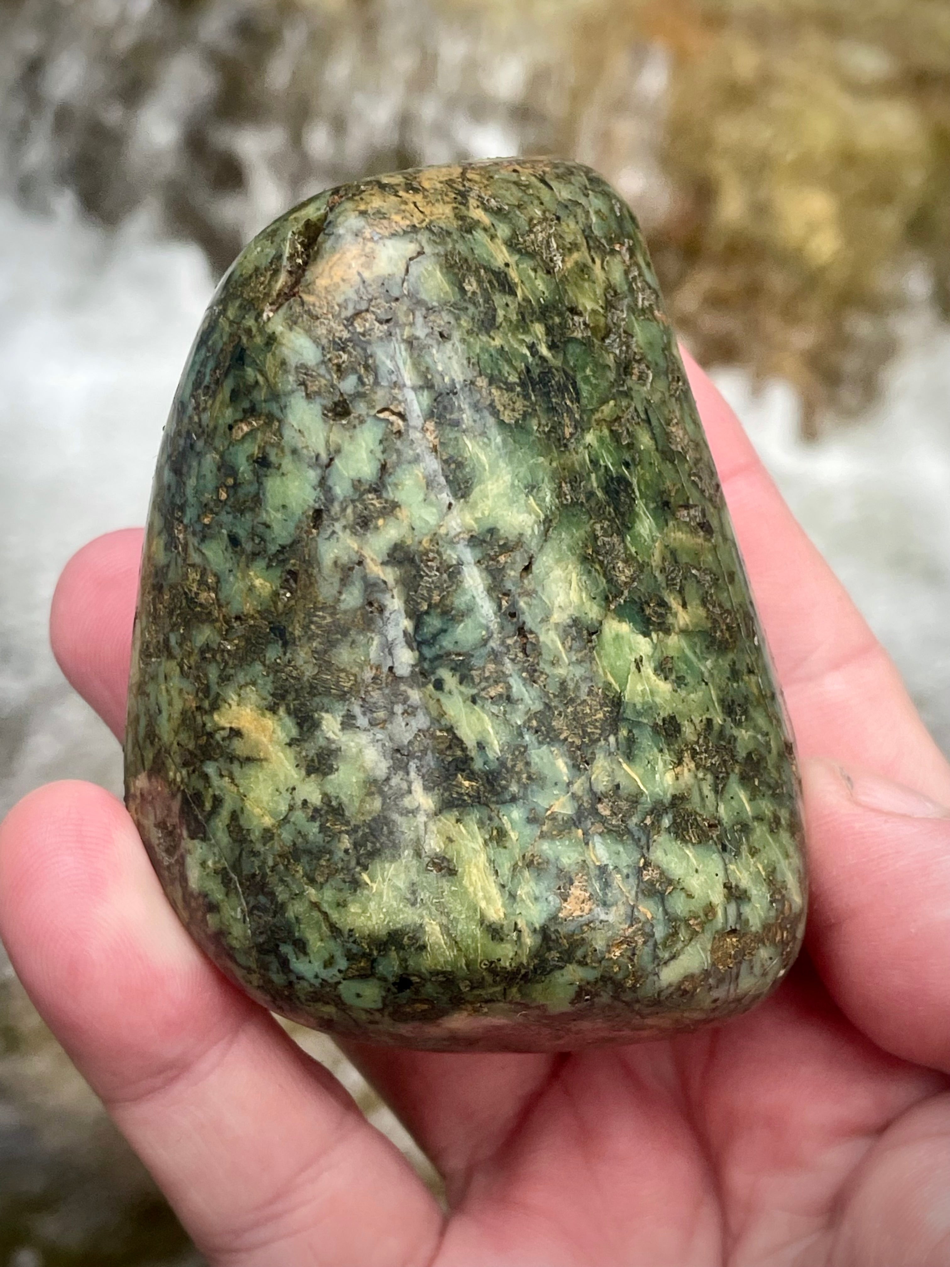 ✨ Polished Green Vermont Transformation Stone – From Raw to Radiant (One-of-a-Kind)