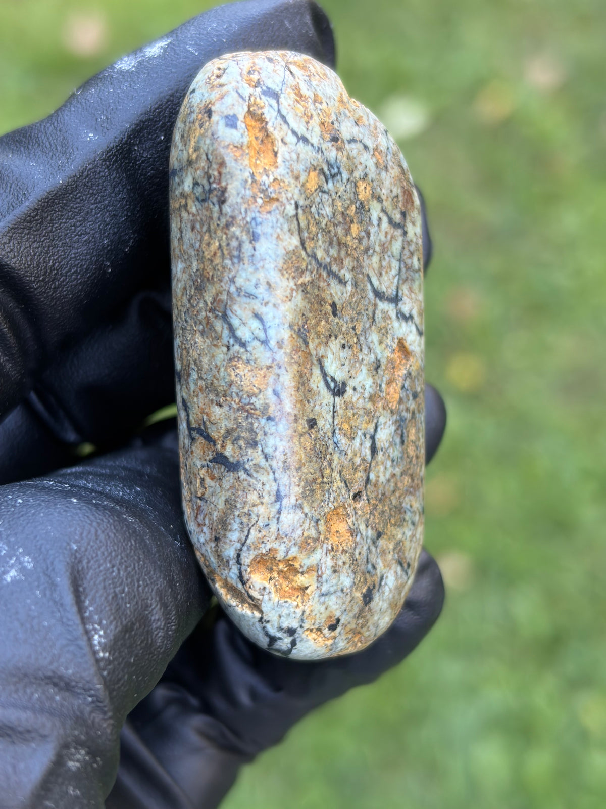 StoneBorn Creations Hand-Polished Vermont Stream Stone – Possible Serpentine