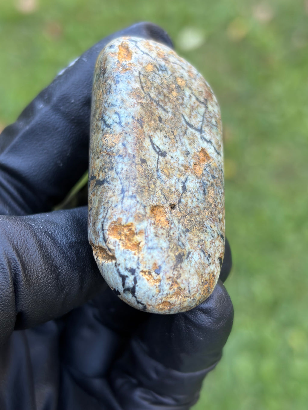StoneBorn Creations Hand-Polished Vermont Stream Stone – Possible Serpentine