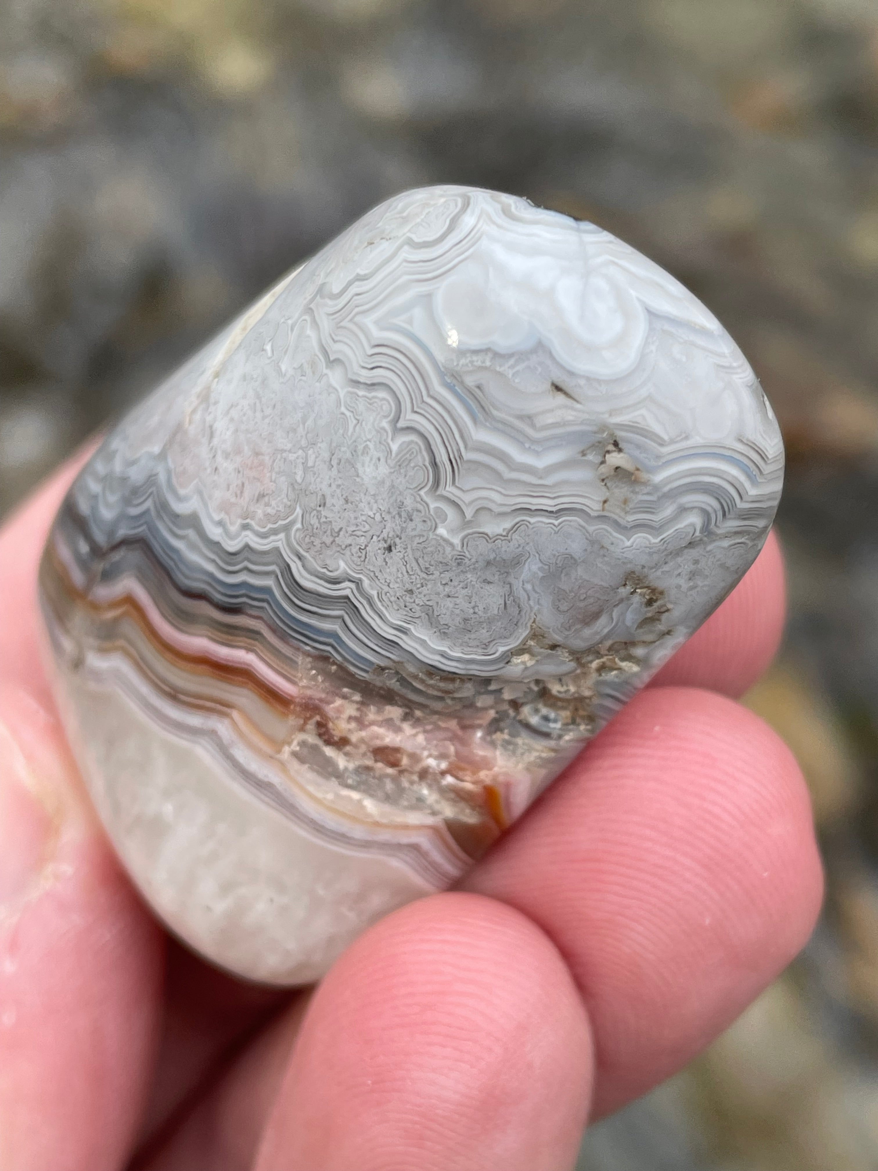 StoneBorn Creations Hand-Polished Banded Agate with Soft Grey Lace Layers, Subtle Earth Tones & Natural Quartz Base – Freeform Finish