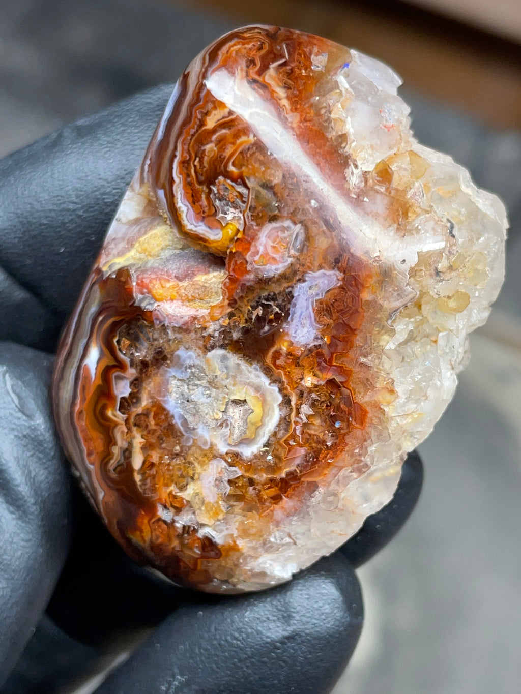 StoneBorn Creations Hand-Polished Fire Agate with Raw Crystal Top – Banded Natural Agate Display Stone