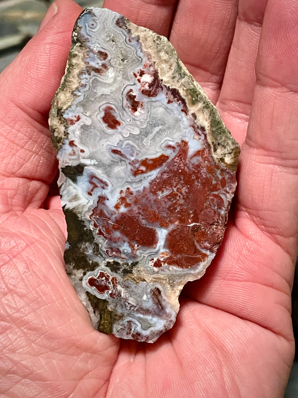💎 Polished Agate – Red & White Banded Freeform (Hand-Polished Stone Art)