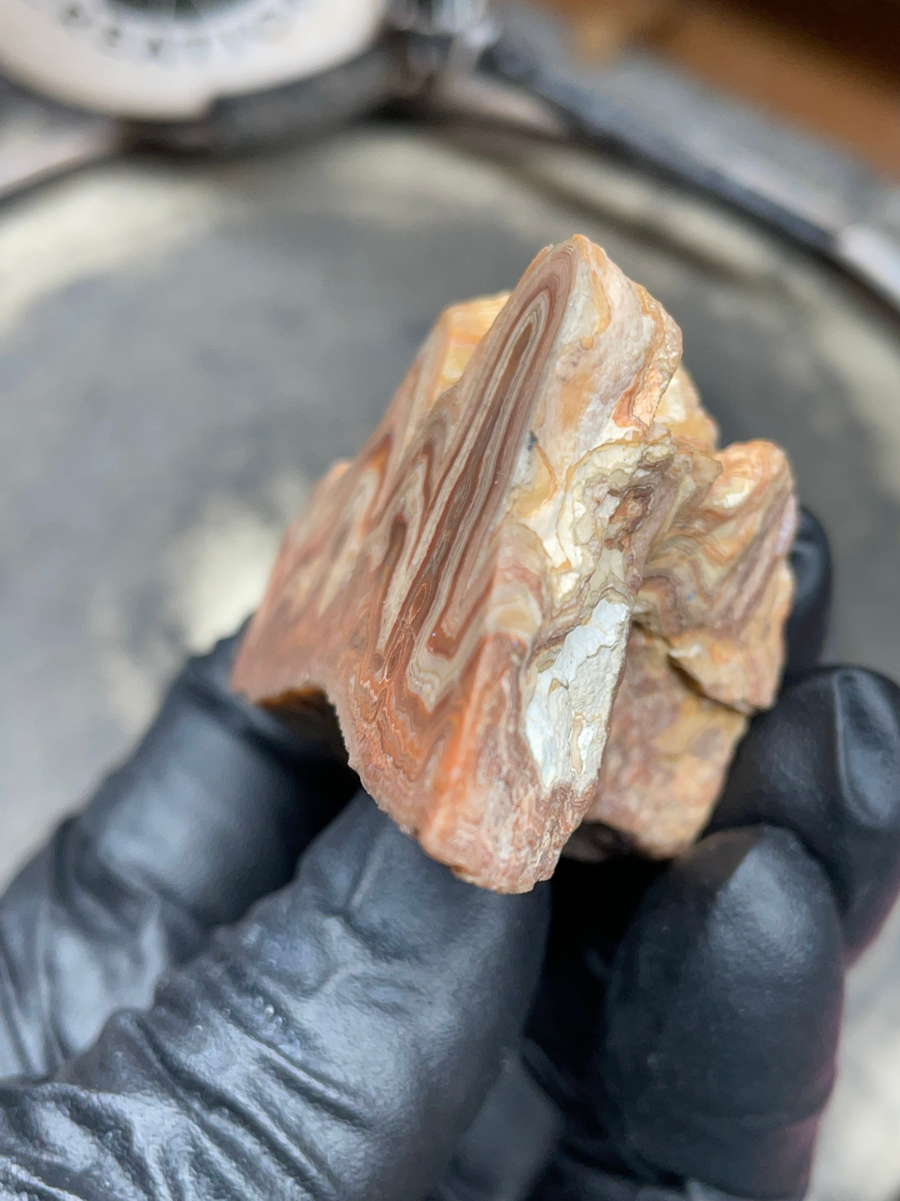 Hand-Polished Georgia Agate – Flat Polished Face, Natural Raw Edge