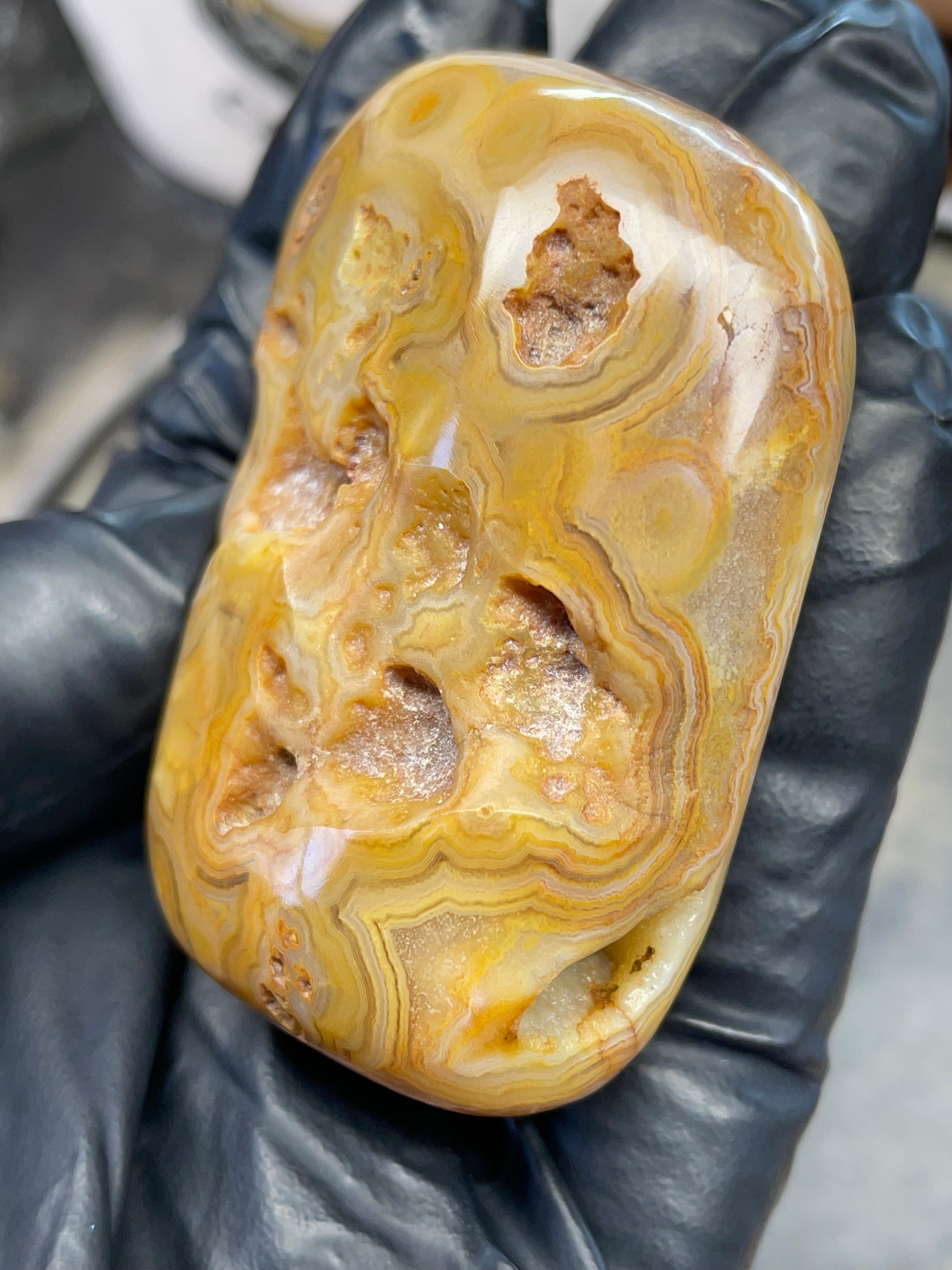 StoneBorn Creations – Crowley Ridge Agate w/ Golden Lace Banding & Natural Druzy Pockets (Hand-Polished)